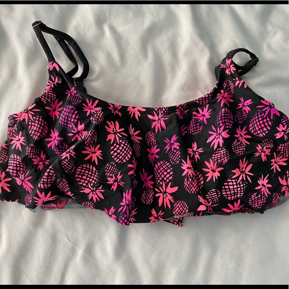 Flowy Pineapple bikini top